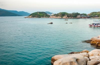 Phát hiện hòn đảo mang tên lạ gần Nha Trang: Lọt danh sách "nhất Đông Nam Á", chỉ có duy nhất 1 resort