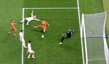 10 pha phản lưới trước bán kết EURO 2024
