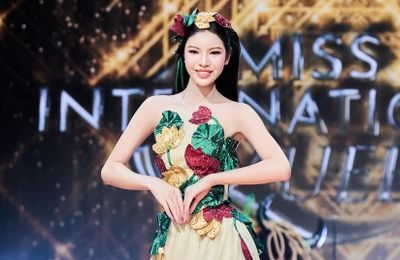 Màn biến hình gây sốt của người đẹp Tường San tại Hoa hậu Chuyển giới 2024
