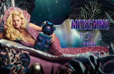 Lấp lánh tựa làn hương Moschino Toy 2 Pearl