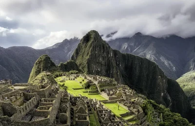 Tôi ngắm hình vẽ bí ẩn khổng lồ tại Peru