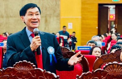 Ông Johnathan Hạnh Nguyễn được vinh danh tại Diễn đàn Hải quan - Doanh nghiệp năm 2024