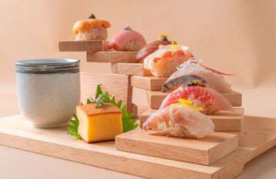 “Bán” không gian và trải nghiệm: Độc lạ cách tiếp thị của mô hình kinh doanh ẩm thực xa xỉ từ văn hóa Omakase, bát phở giá 2,5 triệu đồng và cơn sốt trà vải Thái Công