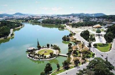 Việt Nam vào top 10 quốc gia hàng đầu thế giới cho du khách