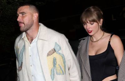 Đốn tim đối phương với 4 bản phối hẹn hò theo gợi ý của Taylor Swift