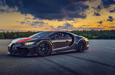 Bugatti Chiron Super Sport gây ấn tượng với màu ngoại thất lấy cảm hứng từ Type 55 Super Sport