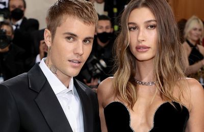 Hailey Bieber - cô vợ "chữa lành" cuộc đời Justin Bieber: Là tiểu thư gia thế "không vừa", chịu nhiều ấm ức vì yêu