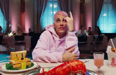 Justin Bieber ra tín hiệu cầu cứu vụ Diddy từ 9 năm trước?
