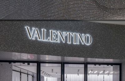 BST Valentino Xuân-Hè 2025