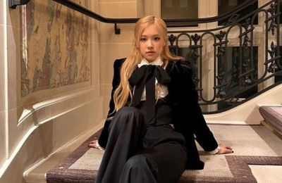 Rosé diện đồ xuyên thấu đúng là đỉnh cao của sự tinh tế
