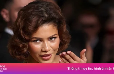 Chiếc nhẫn kim cương gây xôn xao thảm đỏ Quả cầu Vàng