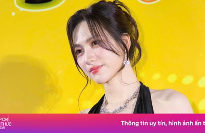 Phương Anh Đào trượt giải Mai Vàng