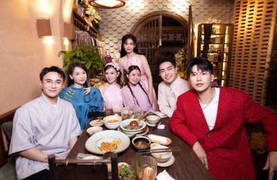 Trương Quỳnh Anh trở thành bà chủ quán chay