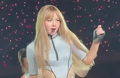 Lisa lại gây bàn luận