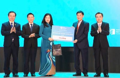Doanh nhân Johnathan Hạnh Nguyễn: Doanh nhân không chỉ tạo ra giá trị kinh tế, mà còn phải gắn sự phát triển của doanh nghiệp với sự phát triển của đất nước và cộng đồng
