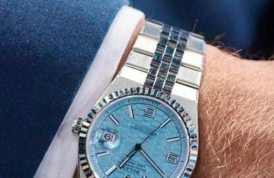 Cận cảnh đồng hồ 69.000 USD trên tay CEO Rolex