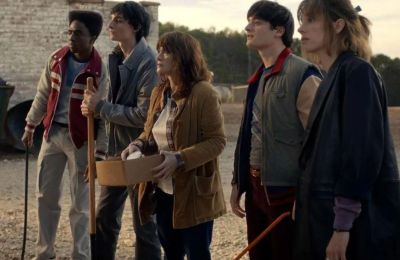 Review Stranger Things 5 Volume 2: Di sản đứng trước bờ vực