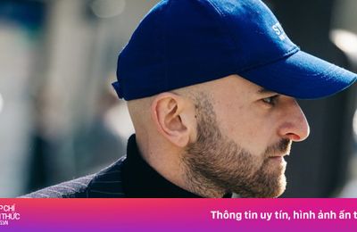 Người đàn ông mũ xanh đứng sau 'đế chế' tin tức xa xỉ