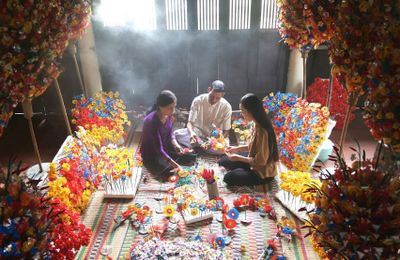 Tết Huế: Dáng dấp cung đình trong đời sống thường nhật