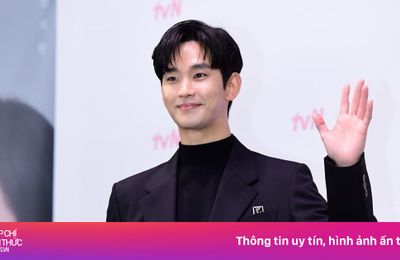 Kim Soo Hyun sắp bị nhấn chìm?