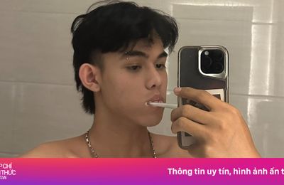 Nam vương Campuchia gây chú ý
