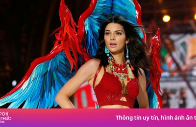 Nỗ lực giành lại hào quang của Victoria’s Secret sau loạt bê bối
