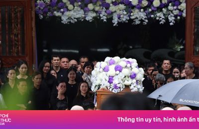 Vợ con và đồng nghiệp tiễn đưa Quý Bình
