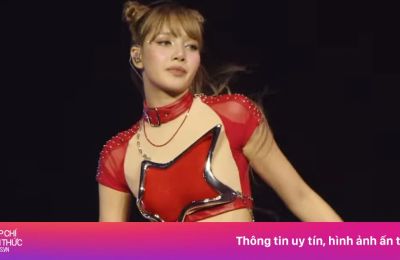 Quần tam giác gây tranh cãi ở Coachella của Lisa