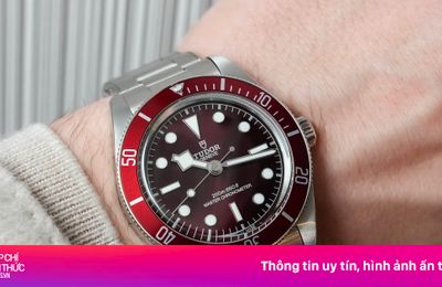 'Tam thánh đồng hồ' cho người không phải tỷ phú