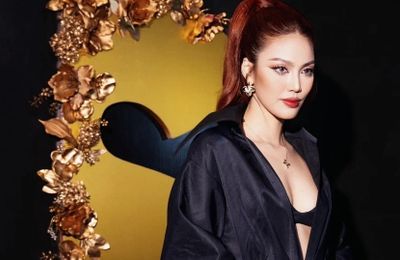 Lan Khuê mặc mốt hở nội y