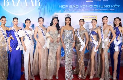 Các Miss Cosmo quốc tế chứng kiến khoảnh khắc đăng quang của Tân Hoa hậu Hoàn vũ Việt Nam