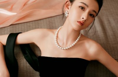 Tống Tổ Nhi 2 năm mới tái xuất, vị thế vẫn khiến dàn hoa 95 khó vượt qua
