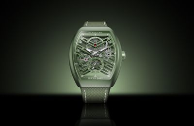 FRANCK MULLER WPHH 2025 TÔN VINH NGHỆ THUẬT CƠ KHÍ VỚI SỰ RA MẮT CỦA VANGUARD ROYAL BAUXITE