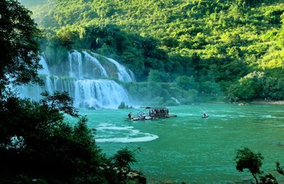 Du lịch Nghệ An: Cẩm nang khám phá biển, núi và ẩm thực đặc sản