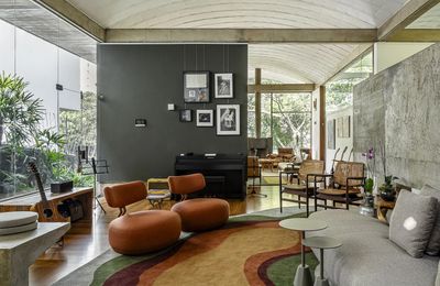 Nhà Arches: Brutalism miền nhiệt đới