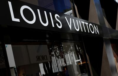 Louis Vuitton bị hack