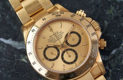 Người đàn ông Mỹ bất ngờ được hàng xóm 'cảm ơn' bằng đồng hồ Rolex