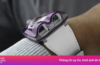 Không rời tay lái, tài xế vẫn xem được giờ trên đồng hồ 88.000 USD