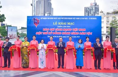 TPHCM: Khai mạc triển lãm ảnh đặc sắc “Báo chí cách mạng Việt Nam – Một thế kỷ đồng hành cùng dân tộc”