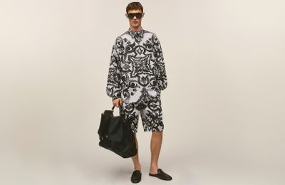 DOLCE&GABBANA RA MẮT BST MAIOLICA NERA THU-ĐÔNG 2025