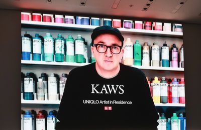 Nghệ sĩ KAWS gia nhập Uniqlo