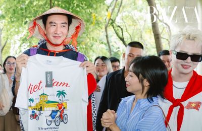 Lee Kwang Soo chiều lòng fan khi quảng bá phim Tay Anh Giữ Một Vì Sao tại Việt Nam