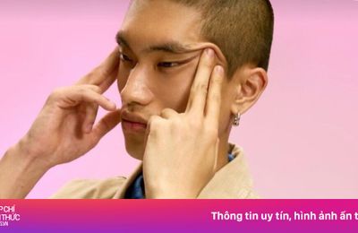 Hãng đồng hồ Thụy Sĩ xin lỗi vì quảng cáo 'mắt xếch'