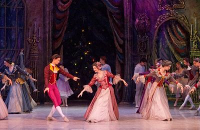 Ballet và giao hưởng kể những câu chuyện vượt thời gian