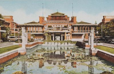 Đối thoại Đông – Tây trong kiến trúc và thiết kế: Cây cầu văn hóa nối hai bờ sáng tạo