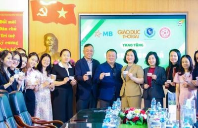 MB và Thể Công - Viettel mang bóng đá đỉnh cao đến gần học sinh