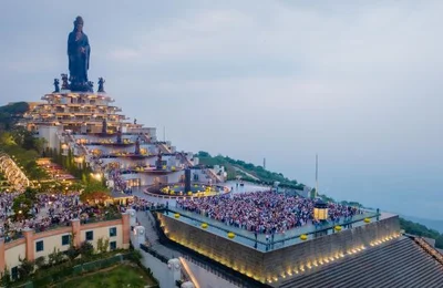 Núi Bà Đen: Điểm đến yêu thích mới của du khách Ấn Độ