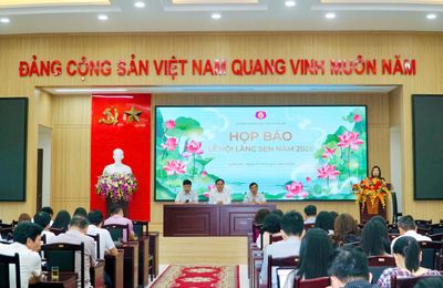 Nghệ An: Điểm nhấn Lễ hội Làng Sen năm 2026, kỷ niệm 136 năm Ngày sinh Chủ tịch Hồ Chí Minh