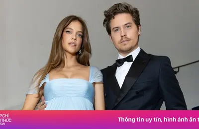 'Thiên thần nội y' mang thai