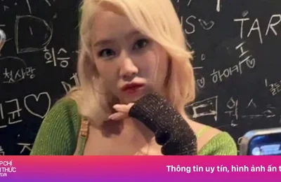 Ca sĩ Hàn 34 tuổi ngã lao từ thang cuốn
